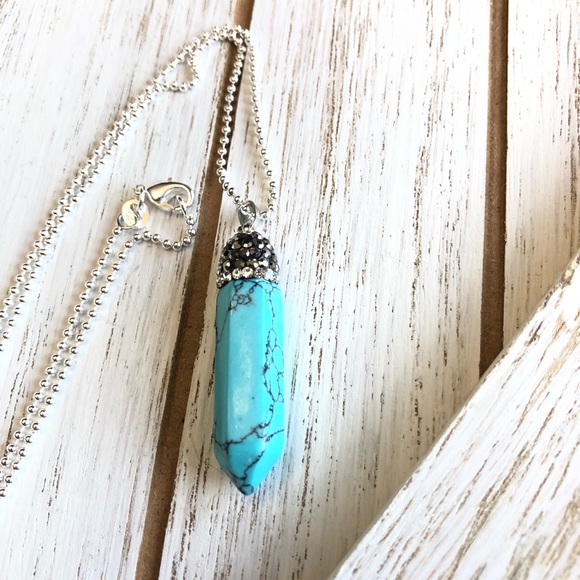 Turquoise Point Pendant Necklace - Picture 2 of 3